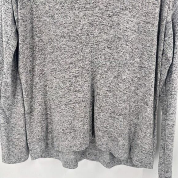 Rails Women's Knit V-Neck Long Sleeve Pullover Sweater Leigh Melange Gray Medium - Picture 5 of 10